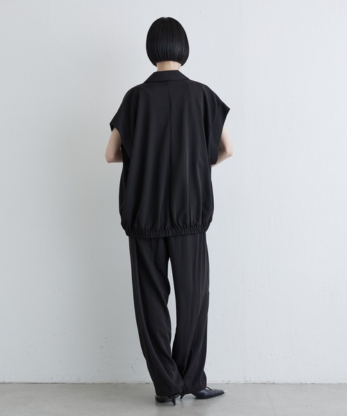 Lui's（ルイス）の「ドレープコクーンパンツ（スラックス・レディース・ブラック/モカ・36/38）」の10枚目の写真