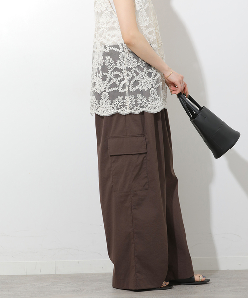 JOURNAL STANDARD relume（ジャーナルスタンダード　レリューム）の「ナイロンカーゴパンツ（カーゴパンツ・レディース・ベージュ/ライトグレー/ブラウン・36/38）」の16枚目の写真