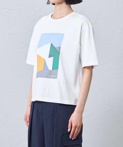 CAST:(キャストコロン)の「ジオメトリックプリントTシャツ(Tシャツ/カットソー・レディース・ホワイト・M)」の5枚目の写真