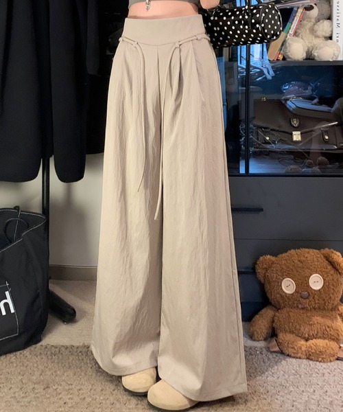 2ly2(トゥーリートゥー)の「ワイドパンツ タックパンツ ウエスト紐 ゆったり イージーパンツ 無地(その他パンツ・レディース・ベージュ/ブラック/アイボリー・FREE)」の17枚目の写真