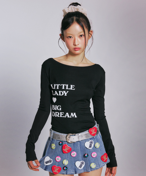 YOUHEE(ユヒ)の「TYPOGRAPHY LONG SLEEVE_BLACK(Tシャツ/カットソー・レディース・その他・SMALL/MEDIUM)」の1枚目の写真