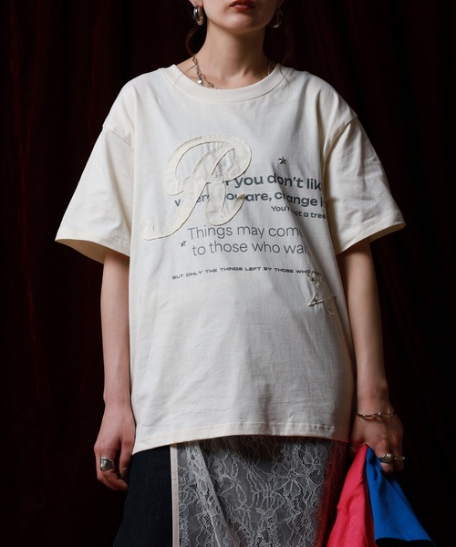 Jungle Storm(ジャングルストーム)の「RESHAM Y2K STAR ワッペンTシャツ 半袖(Tシャツ/カットソー・メンズ・アイボリー/ブラック/アイボリー系/ブルー/ピンク系/ピンク/ブルー系/ブラック系・S/L/M)」の2枚目の写真