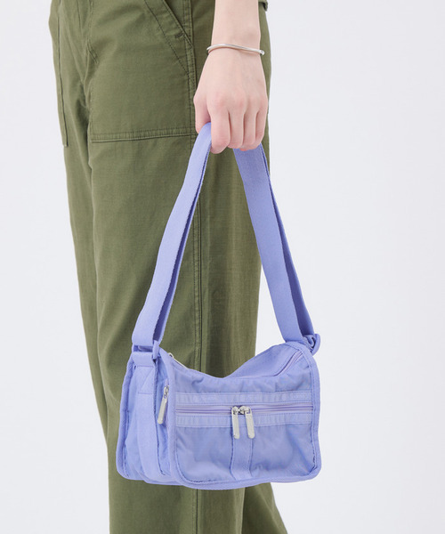 LeSportsac（レスポートサック）の「SMALL EVERYDAY BAG ペリウィンクルドリーム（ショルダーバッグ・レディース・パープル・FREE）」の10枚目の写真