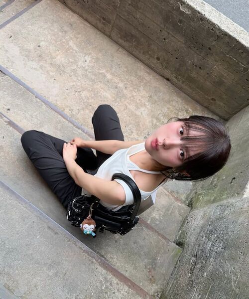 Miseki SEOUL(ミセキソウル)の「Diagonal strap bootcut pants BLACK(その他パンツ・レディース・その他・1/2/3)」の4枚目の写真
