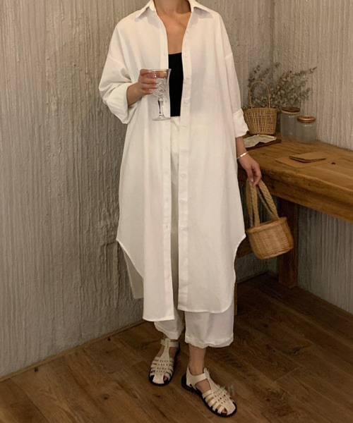 by LEGNA(バイレグナ)の「前開きロングシャツワンピース(シャツワンピース・レディース・カーキ/ブラック/ブルー/ベージュ/ネイビー/ブラウン/ホワイト/キャメル/ピンク・FREE)」の2枚目の写真