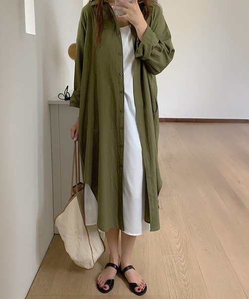 by LEGNA(バイレグナ)の「前開きロングシャツワンピース(シャツワンピース・レディース・カーキ/ブラック/ブルー/ベージュ/ネイビー/ブラウン/ホワイト/キャメル/ピンク・FREE)」の5枚目の写真