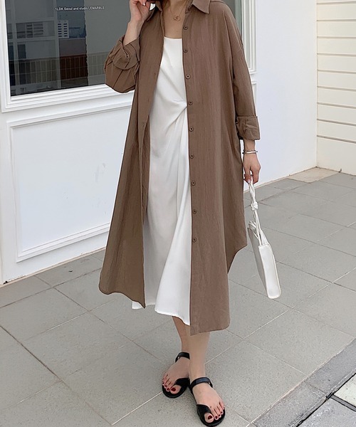 by LEGNA(バイレグナ)の「前開きロングシャツワンピース(シャツワンピース・レディース・カーキ/ブラック/ブルー/ベージュ/ネイビー/ブラウン/ホワイト/キャメル/ピンク・FREE)」の10枚目の写真