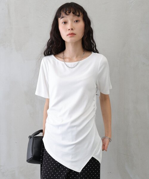 COLONY 2139（コロニートゥーワンスリーナイン）の「サイドギャザーコンパクトTシャツ（Tシャツ/カットソー・レディース・グレー/ホワイト/ブラック・FREE）」の8枚目の写真