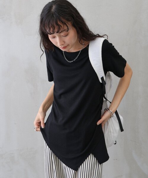 COLONY 2139（コロニートゥーワンスリーナイン）の「サイドギャザーコンパクトTシャツ（Tシャツ/カットソー・レディース・グレー/ホワイト/ブラック・FREE）」の18枚目の写真