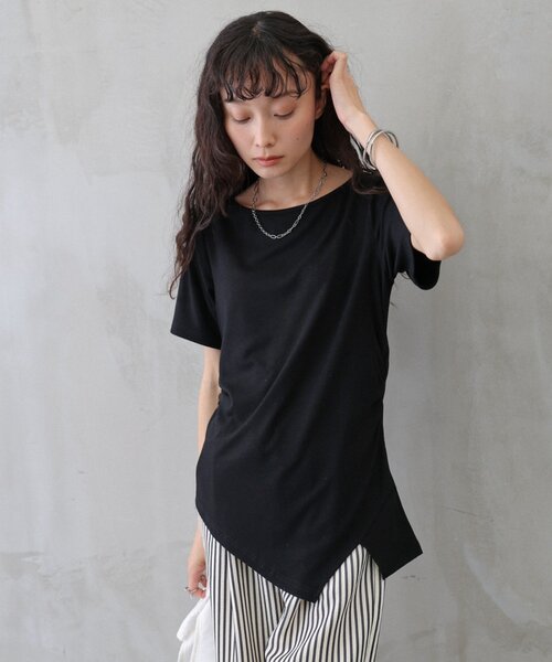 COLONY 2139（コロニートゥーワンスリーナイン）の「サイドギャザーコンパクトTシャツ（Tシャツ/カットソー・レディース・グレー/ホワイト/ブラック・FREE）」の19枚目の写真