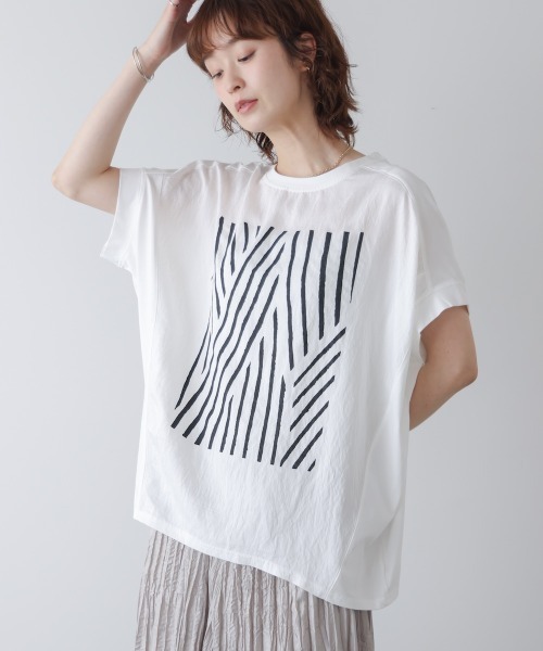 Bou Jeloud（ブージュルード）の「モノトーンゼブララインＴシャツ（Tシャツ/カットソー・レディース・カーキ/ブラック/ホワイト・FREE）」の11枚目の写真