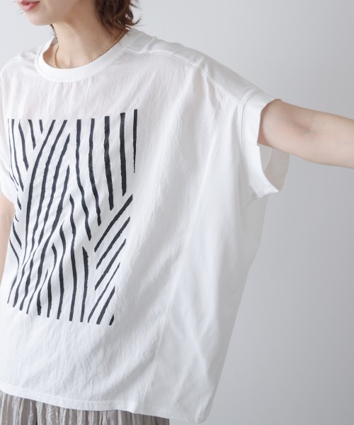 Bou Jeloud（ブージュルード）の「モノトーンゼブララインＴシャツ（Tシャツ/カットソー・レディース・カーキ/ブラック/ホワイト・FREE）」の13枚目の写真
