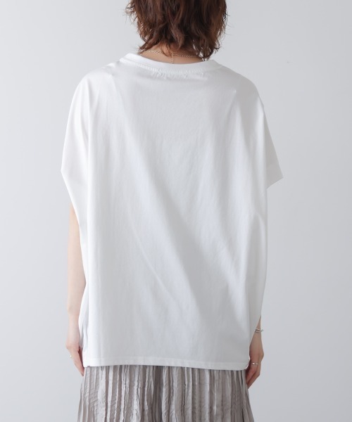 Bou Jeloud（ブージュルード）の「モノトーンゼブララインＴシャツ（Tシャツ/カットソー・レディース・カーキ/ブラック/ホワイト・FREE）」の17枚目の写真