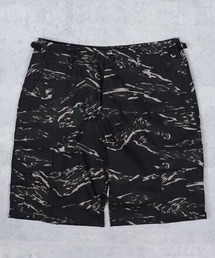 B.D.Uショートパンツ