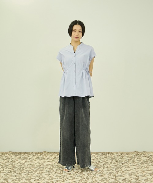 VICKY(ビッキー)の「UVカット接触冷感 4WAYフレンチスリーブ(シャツ/ブラウス・レディース・ブルー/オフホワイト/ブラック/ブラウン・M)」の13枚目の写真