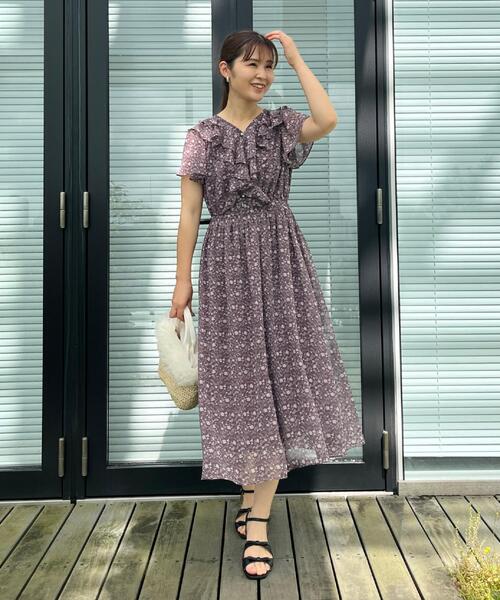 couture brooch（クチュールブローチ）の「【洗える】花柄 フリル ワンピース（ワンピース・レディース・ダークブラウン系/ホワイト系3・40/36/38/42）」の14枚目の写真
