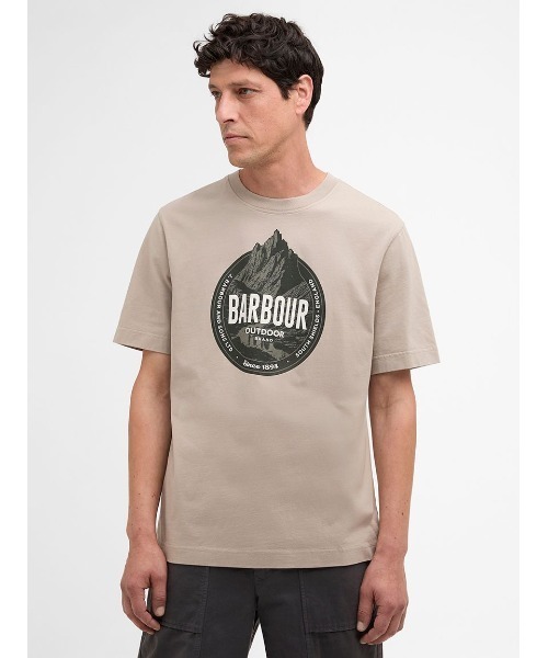 Barbour(バブアー)の「Basswood グラフィックTシャツ(Tシャツ/カットソー・メンズ・グレー/イエロー・SMALL/MEDIUM/LARGE)」の1枚目の写真