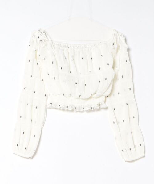 EMODA（エモダ）の「RIBBON CUT OFF SHOULDER TOP（Tシャツ/カットソー・レディース・ベージュ/ブラック/ホワイト・FREE）」の2枚目の写真
