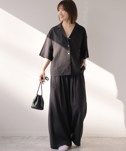 JOURNAL STANDARD relume(ジャーナルスタンダード レリューム)の「ラミーレーヨンオープンカラーシャツ(シャツ/ブラウス・レディース・ブラック/ブラウン・FREE)」の3枚目の写真