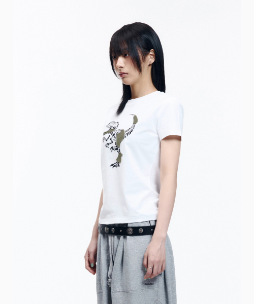 AAKAM（アーカム）の「Dino Patch Half Top (White)（Tシャツ/カットソー・レディース・その他・1/2/3）」の5枚目の写真