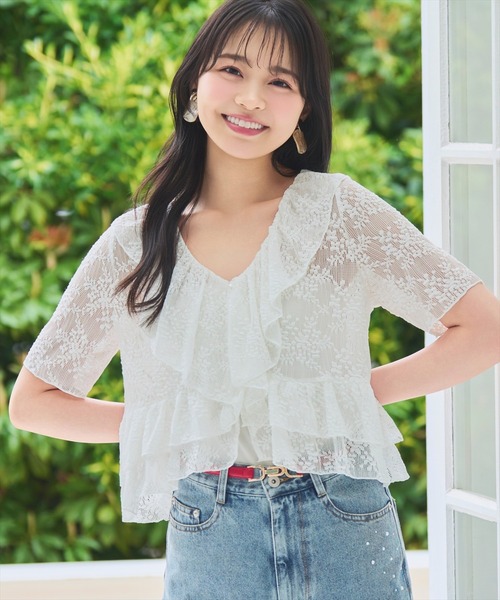 WILLSELECTION（ウィルセレクション）の「レースラッフルフリルトップス（Tシャツ/カットソー・レディース・ブラック/ライトベージュ/オフホワイト・FREE）」の4枚目の写真