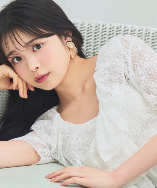 WILLSELECTION（ウィルセレクション）の「レースラッフルフリルトップス（Tシャツ/カットソー・レディース・ブラック/ライトベージュ/オフホワイト・FREE）」の9枚目の写真