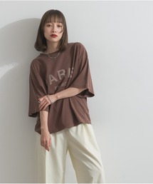 ピグメントロゴプリントTシャツ