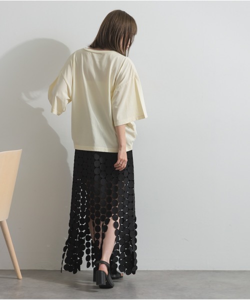 OandI（オーアンドアイ）の「ピグメントロゴプリントＴシャツ（Tシャツ/カットソー・レディース・ブラウン/チャコール/アイボリー・M）」の8枚目の写真