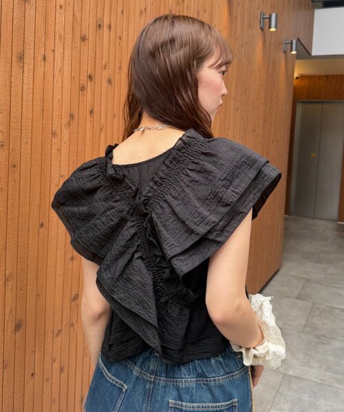 w closet（ダブルクローゼット）の「マルチWAYノースリブラウス 夏服（シャツ/ブラウス・レディース・ブラック/オフホワイト/イエロー/ブラウン/ブルー・FREE）」の19枚目の写真