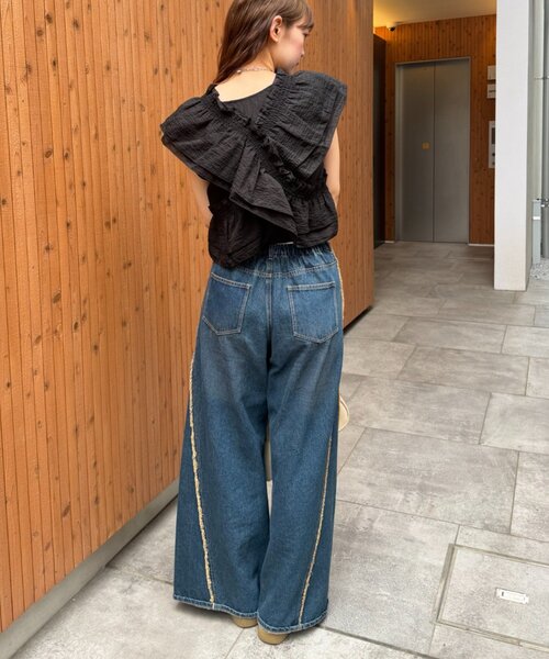 w closet(ダブルクローゼット)の「マルチWAYノースリブラウス 夏服(シャツ/ブラウス・レディース・ブラック/オフホワイト/イエロー/ブラウン/ブルー・FREE)」の21枚目の写真