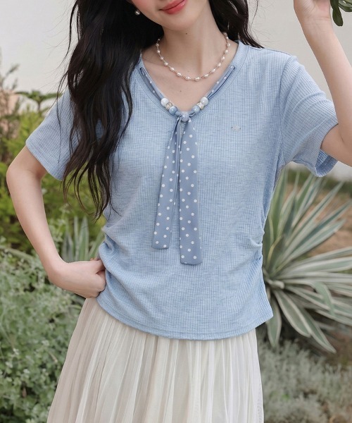 ONEP STAR(ワンピスター)の「ボウタイ風ドット柄リブ半袖トップス(Tシャツ/カットソー・レディース・ベージュ/ブルー・X-LARGE/LARGE/MEDIUM)」の6枚目の写真