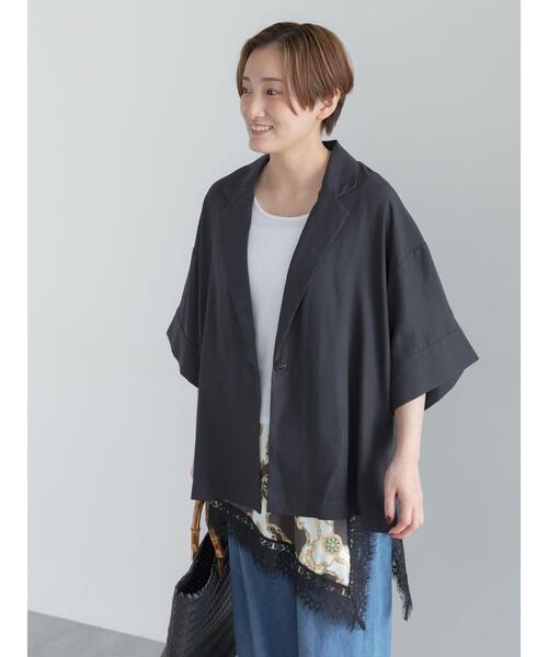 Te chichi(テチチ)の「【接触冷感】レーヨンリネンジャケット(セットアップ可)(ノーカラージャケット・レディース・ベージュ/チャコールグレー/カーキ・F)」の17枚目の写真