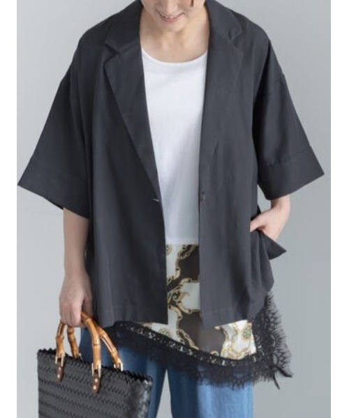Te chichi(テチチ)の「【接触冷感】レーヨンリネンジャケット(セットアップ可)(ノーカラージャケット・レディース・ベージュ/チャコールグレー/カーキ・F)」の2枚目の写真