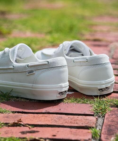 VANS（バンズ）の「VANS　EXCLUSIVE 2-ELT BOAT SHOES（スニーカー・メンズ・オフホワイト・28/27/26.5/26/27.5）」の3枚目の写真