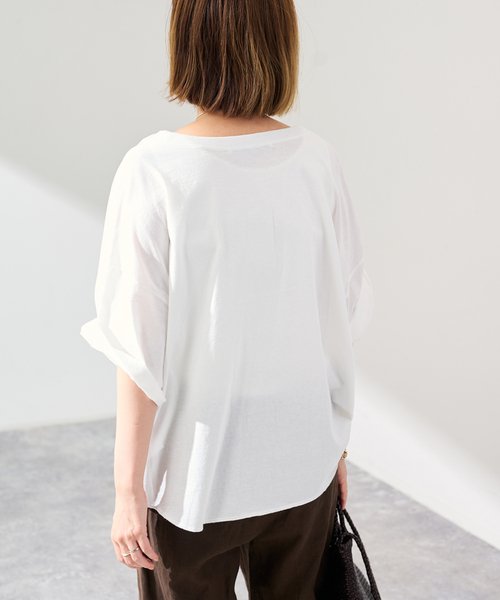 FRAMeWORK(フレームワーク)の「ヘンリーネックWIDE-Tee(Tシャツ/カットソー・レディース・ホワイト/ピンク/ネイビー・FREE)」の11枚目の写真