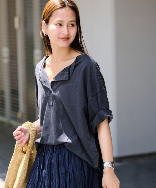 FRAMeWORK(フレームワーク)の「ヘンリーネックWIDE-Tee(Tシャツ/カットソー・レディース・ホワイト/ピンク/ネイビー・FREE)」の20枚目の写真