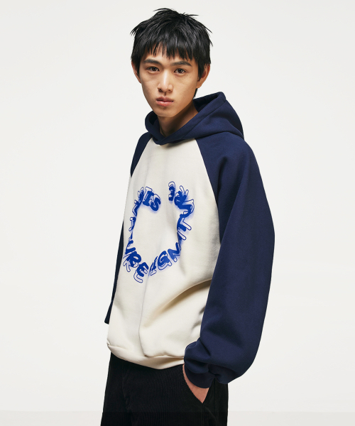SIGNATURE（シグネチャ）の「レギュラーカラー フードパーカー[クリームネイビー]（パーカー・レディース・その他・MEDIUM/LARGE）」の19枚目の写真