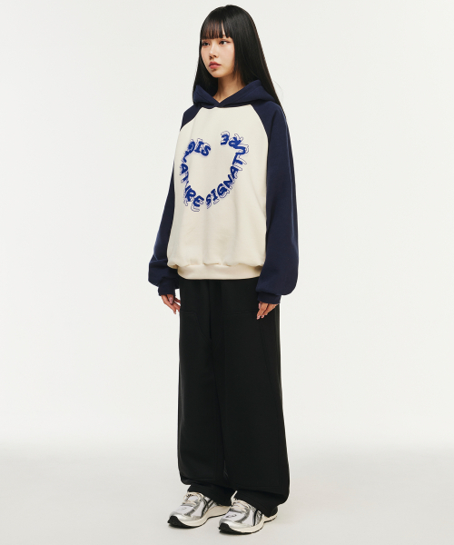 SIGNATURE（シグネチャ）の「レギュラーカラー フードパーカー[クリームネイビー]（パーカー・レディース・その他・MEDIUM/LARGE）」の15枚目の写真