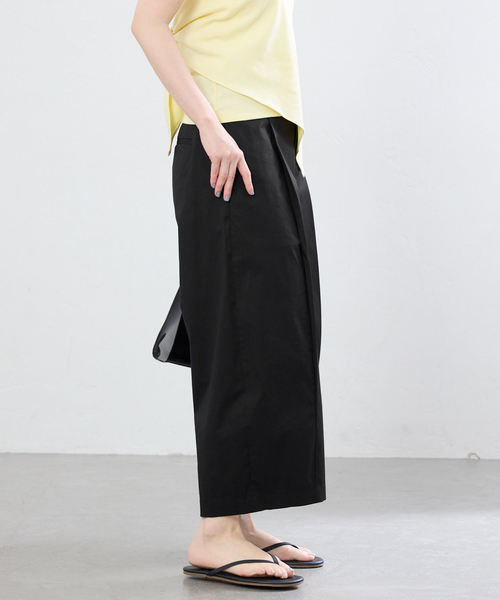 IENA(イエナ)の「オーガニックコットンミックスバレルパンツ(スラックス・レディース・ブラック/カーキ・38/36)」の3枚目の写真