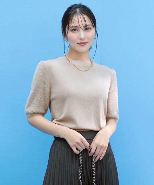 ANY SIS(エニィスィス)の「フェザースリーブ ニット(ニット/セーター・レディース・ライトグレー系/ベージュ系・X-LARGE)」の1枚目の写真