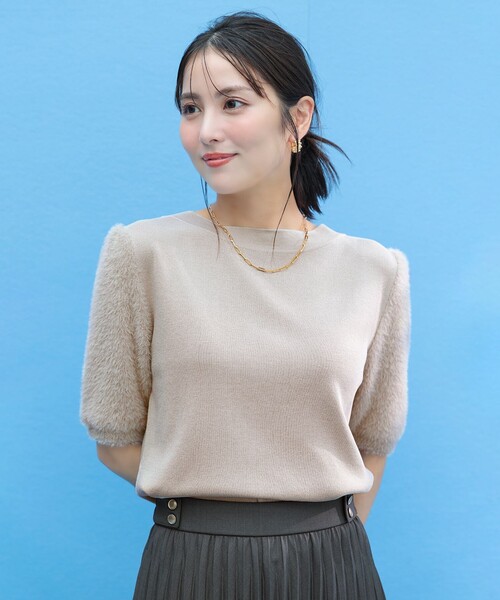 ANY SIS(エニィスィス)の「フェザースリーブ ニット(ニット/セーター・レディース・ライトグレー系/ベージュ系・X-LARGE)」の9枚目の写真