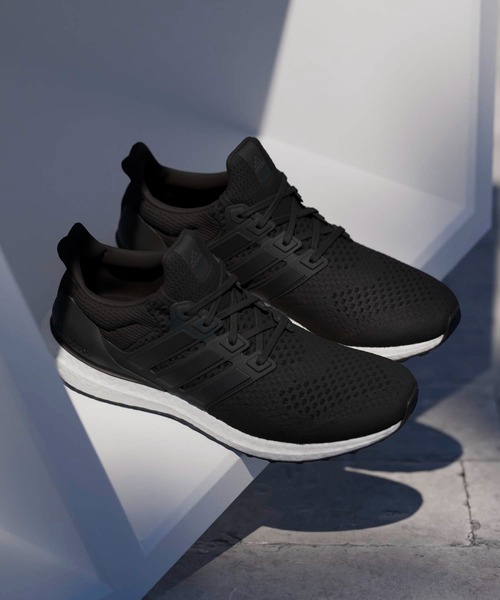 adidas(アディダス)の「ウルトラブースト 1.0 / Ultraboost 1.0 / アディダス adidas(スニーカー・メンズ・ブラック×ホワイト・24.5cm/25.0cm/25.5cm/26.0cm/26.5cm/27.0cm/27.5cm/28.0cm/28.5cm/29.0cm)」の13枚目の写真