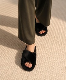 Burner（バーナー）の「【FEMLY DAILY(フェミリーデイリー)】クロスボア オープントゥルームシューズ fem-rooshoes-3-9【RBTS】（ルームシューズ/スリッパ）」