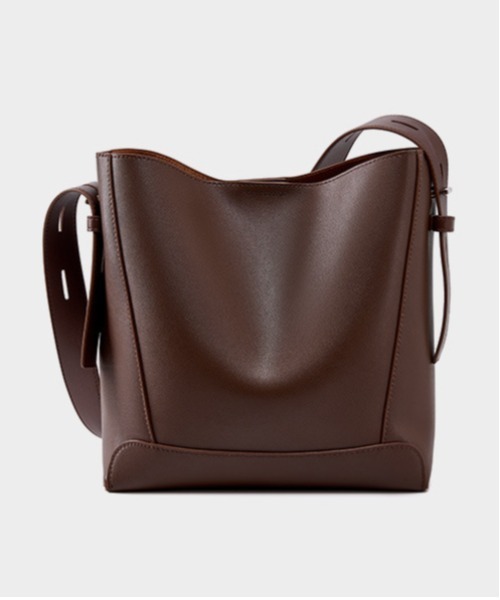 NiiNa(ニーナ)の「【NiiNa】【高品質牛革】ワンハンドルスクエアショルダーレザーバッグ(ショルダーバッグ・レディース・ベージュ・FREE)」の20枚目の写真