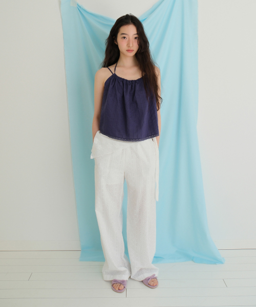 MOUI(モウイ)の「Light eyelet banding pants (O/WHITE)(その他パンツ・レディース・その他・FREE)」の2枚目の写真