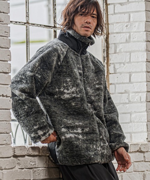 CAMBIO(カンビオ)の「mj11825- Tie Dye Boa Fleece Zip Jacket ボアフリースジップジャケット(CMP-262-004)(その他アウター・メンズ・ブラック/パープル/ブラウン・S/M/L)」の1枚目の写真