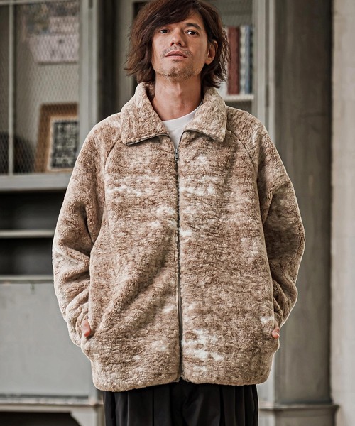 CAMBIO(カンビオ)の「mj11825- Tie Dye Boa Fleece Zip Jacket ボアフリースジップジャケット(CMP-262-004)(その他アウター・メンズ・ブラック/パープル/ブラウン・S/M/L)」の4枚目の写真