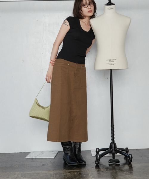 OFROOM(オフルーム)の「【2026秋冬新作】Work Long Skirt|ワークロングスカート(スカート・レディース・ブラウン/チャコールグレー/アイボリー/カーキ/ブラック・FREE)」の1枚目の写真