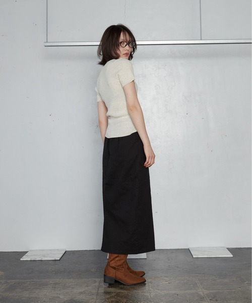 OFROOM(オフルーム)の「【2026秋冬新作】Work Long Skirt|ワークロングスカート(スカート・レディース・ブラウン/チャコールグレー/アイボリー/カーキ/ブラック・FREE)」の12枚目の写真