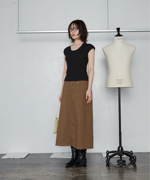 OFROOM(オフルーム)の「【2026秋冬新作】Work Long Skirt|ワークロングスカート(スカート・レディース・ブラウン/チャコールグレー/アイボリー/カーキ/ブラック・FREE)」の22枚目の写真